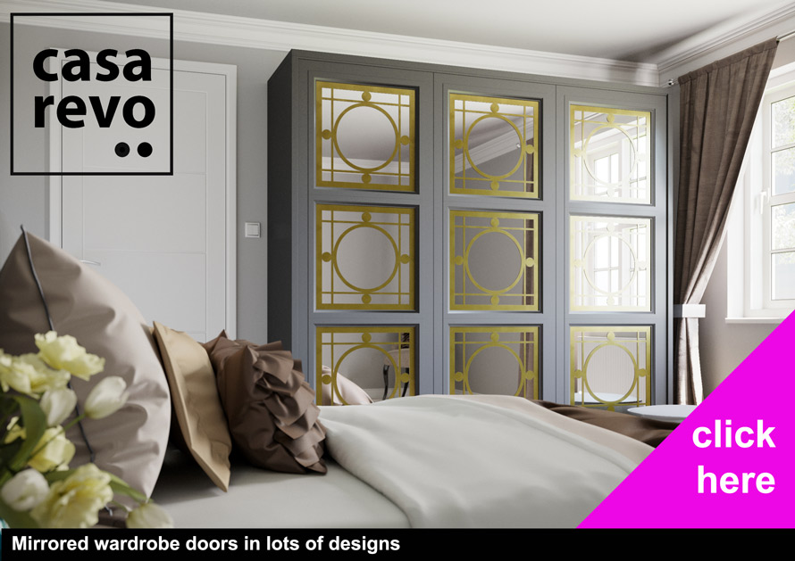 Mirror wardrobe doors by CASAREVO